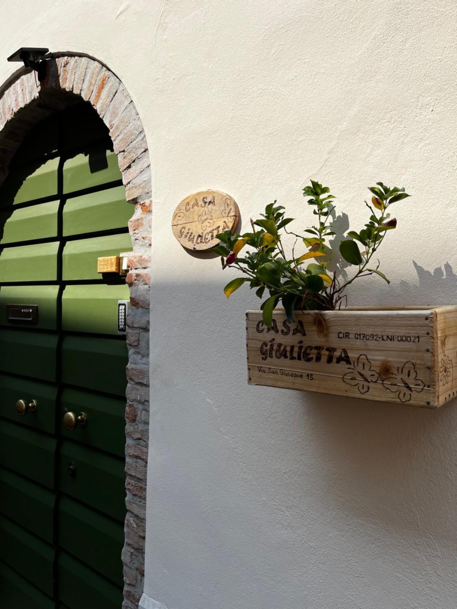 Casa Giulietta - Lonato Del Garda Apartment Exterior foto